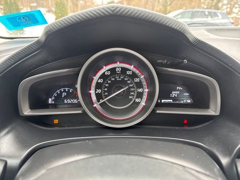 Used 2015 MAZDA MAZDA3 i Sport image 9