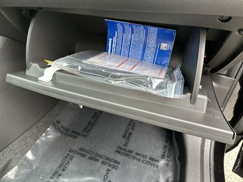 Used 2024 Buick Envista Preferred w/ Convenience I Package image 31