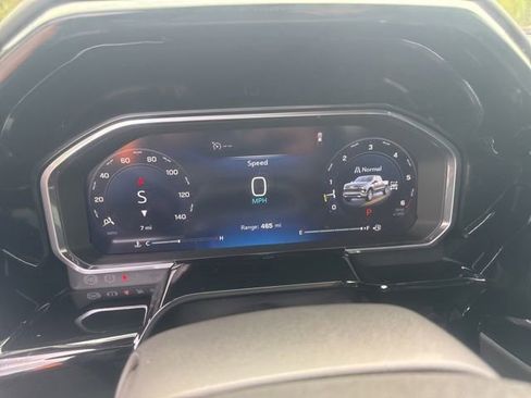 New 2026 Chevrolet Silverado 1500 RST w/ Redline Edition AWD/4WD image 18