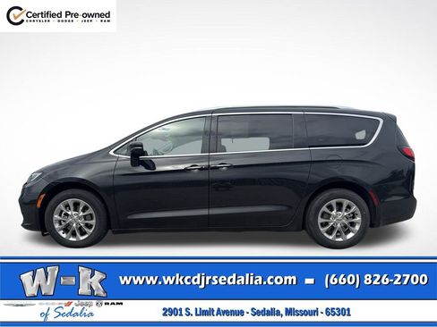 Certified 2021 Chrysler Pacifica Touring-L FWD image 5