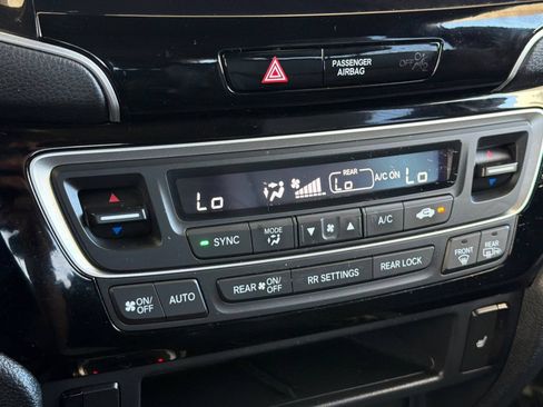 Used 2021 Honda Passport Touring image 23