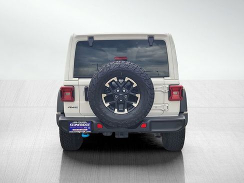 Used 2025 Jeep Wrangler Unlimited Rubicon 4xe w/ Safety Group AWD/4WD image 5