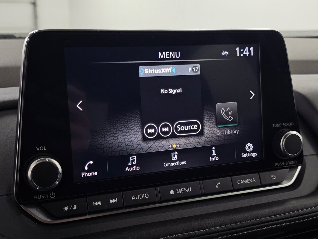 Used 2023 Nissan Rogue SV AWD/4WD image 18