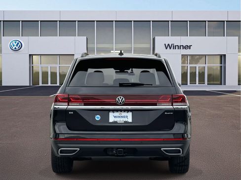 New 2026 Volkswagen Atlas SE image 4