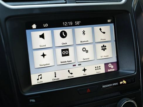 Used 2017 Ford Explorer XLT w/ Equipment Group 202A image 39