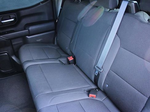 Used 2021 Chevrolet Silverado 1500 Custom image 14