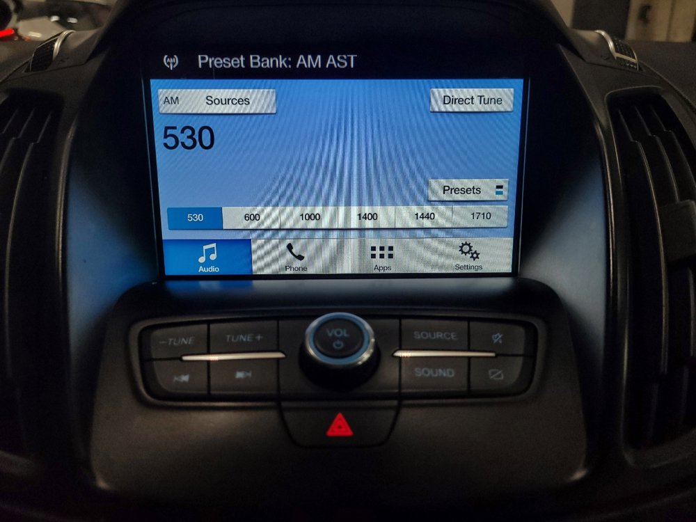 Used 2019 Ford Escape SE FWD image 25