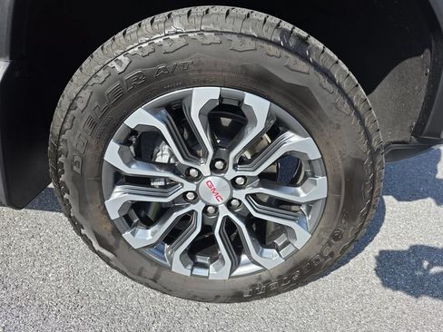 Used 2023 GMC Canyon Denali AWD/4WD image 34