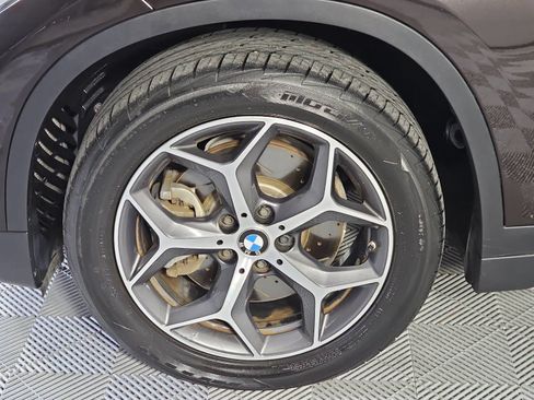 Used 2018 BMW X1 xDrive28i AWD/4WD image 10