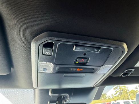 Used 2025 Toyota Tundra SR5 image 33