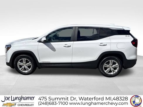 Used 2023 GMC Terrain SLE FWD image 6