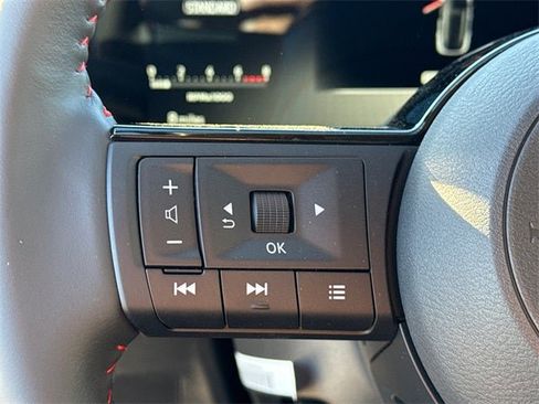 New 2026 Nissan Kicks SR w/ Cold Weather Package image 30