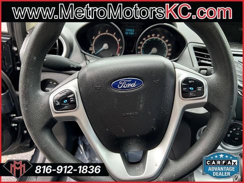 Used 2018 Ford Fiesta SE FWD image 23