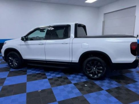 Used 2021 Honda Ridgeline Sport image 6