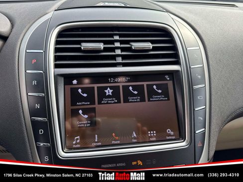 Used 2019 Lincoln Nautilus Reserve AWD/4WD image 17