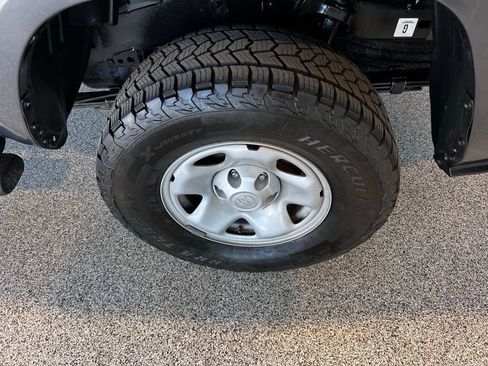 Used 2021 Toyota Tacoma SR image 10