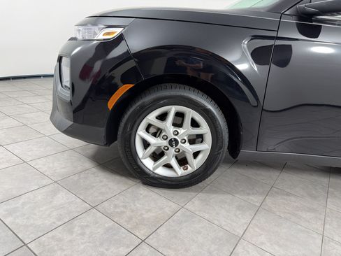 Used 2022 Kia Soul LX w/ Technology Package FWD image 9