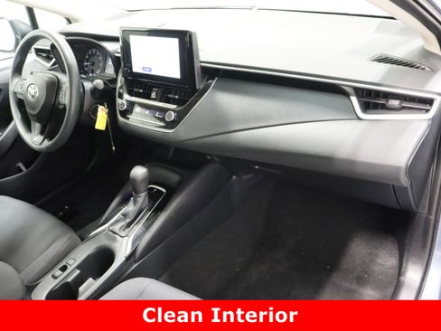 Certified 2024 Toyota Corolla LE image 32