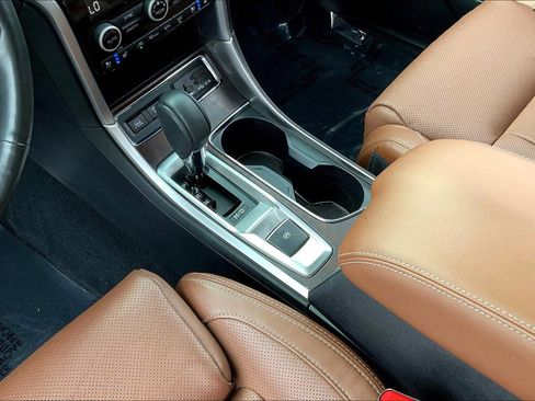 Used 2020 Subaru Ascent Touring w/ Popular Package #2A image 16