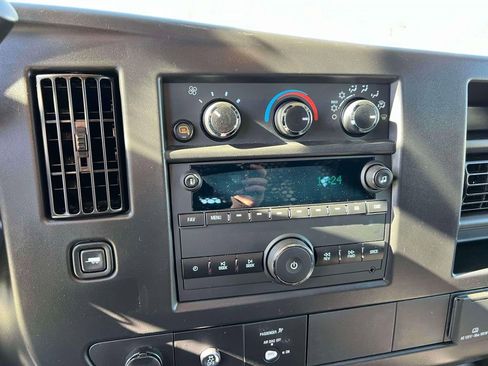 Used 2024 Chevrolet Express 2500 w/ Driver Convenience Package image 25