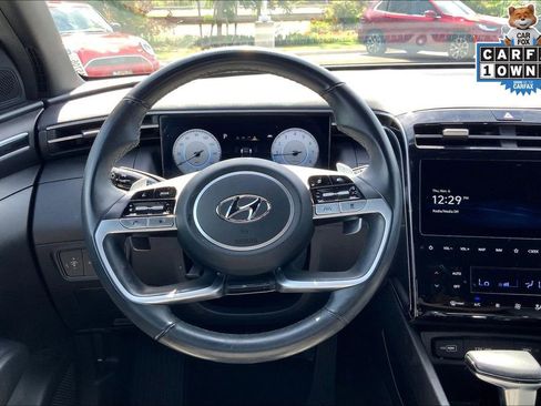 Used 2023 Hyundai Santa Cruz SEL Premium image 5