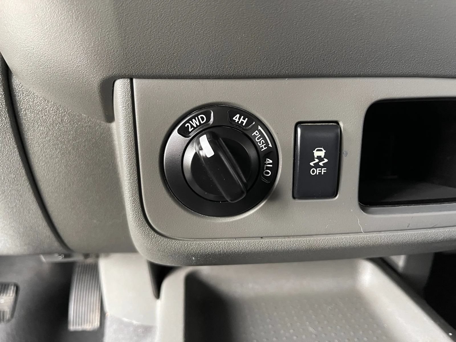 Used 2019 Nissan Frontier SV AWD/4WD image 31