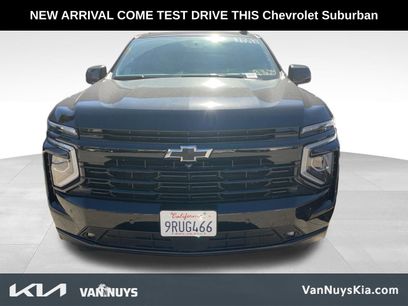 Used 2025 Chevrolet Suburban RST
