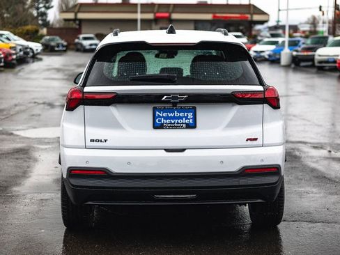 New 2027 Chevrolet Bolt RS FWD image 11