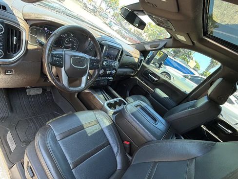 Used 2021 GMC Sierra 2500 Denali w/ Denali Ultimate Package AWD/4WD image 12