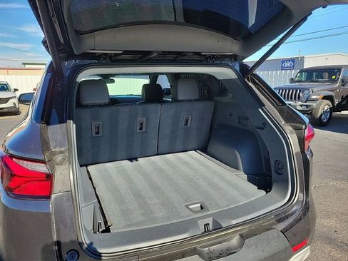 Used 2022 Chevrolet Blazer LT image 10