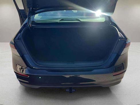 Used 2024 Honda Accord LX image 18