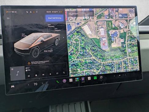 Used 2024 Tesla Cybertruck AWD Crew Cab image 13