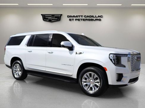 Used 2024 GMC Yukon XL Denali image 7