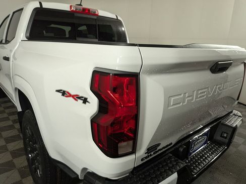 New 2026 Chevrolet Colorado W/T w/ WT Custom Package AWD/4WD image 11