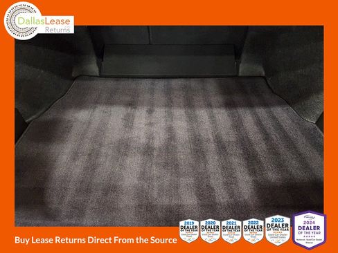 Used 2025 Toyota Camry XSE image 56