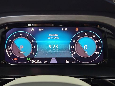 New 2026 Volkswagen Atlas Cross Sport SE FWD image 23