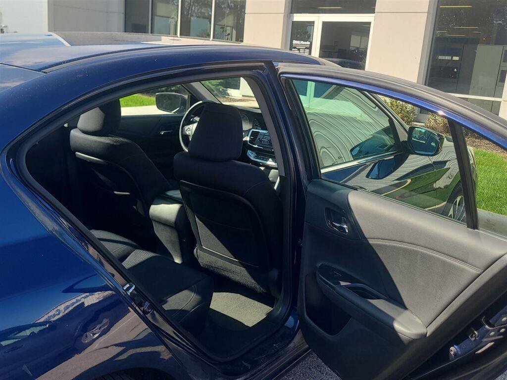 Used 2014 Honda Accord Sport image 17