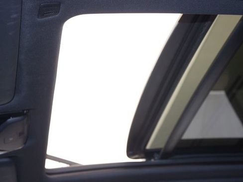 Used 2025 BMW X5 xDrive50e image 21