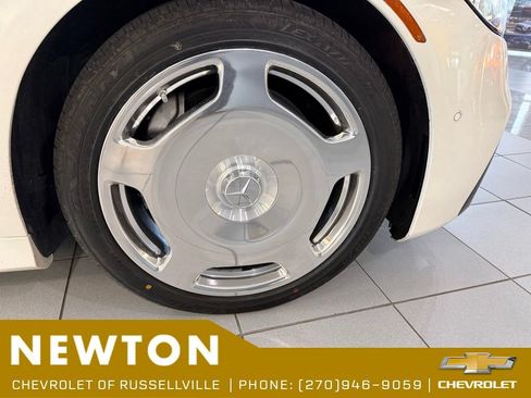 Used 2022 Mercedes-Benz S 500 4MATIC w/ AMG Line Package image 29
