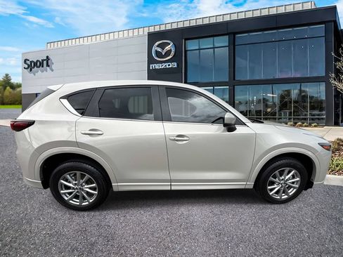 Certified 2024 MAZDA CX-5 AWD 2.5 S w/ Select Package image 3