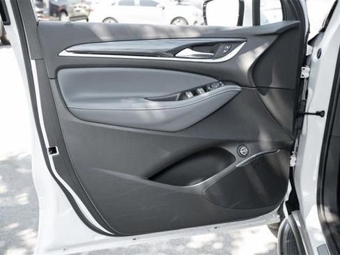 Used 2023 Buick Enclave Essence w/ LPO, Touring Package image 21