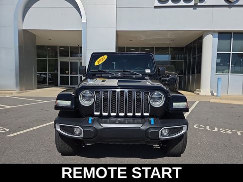 Used 2022 Jeep Wrangler Unlimited Sahara AWD/4WD image 11