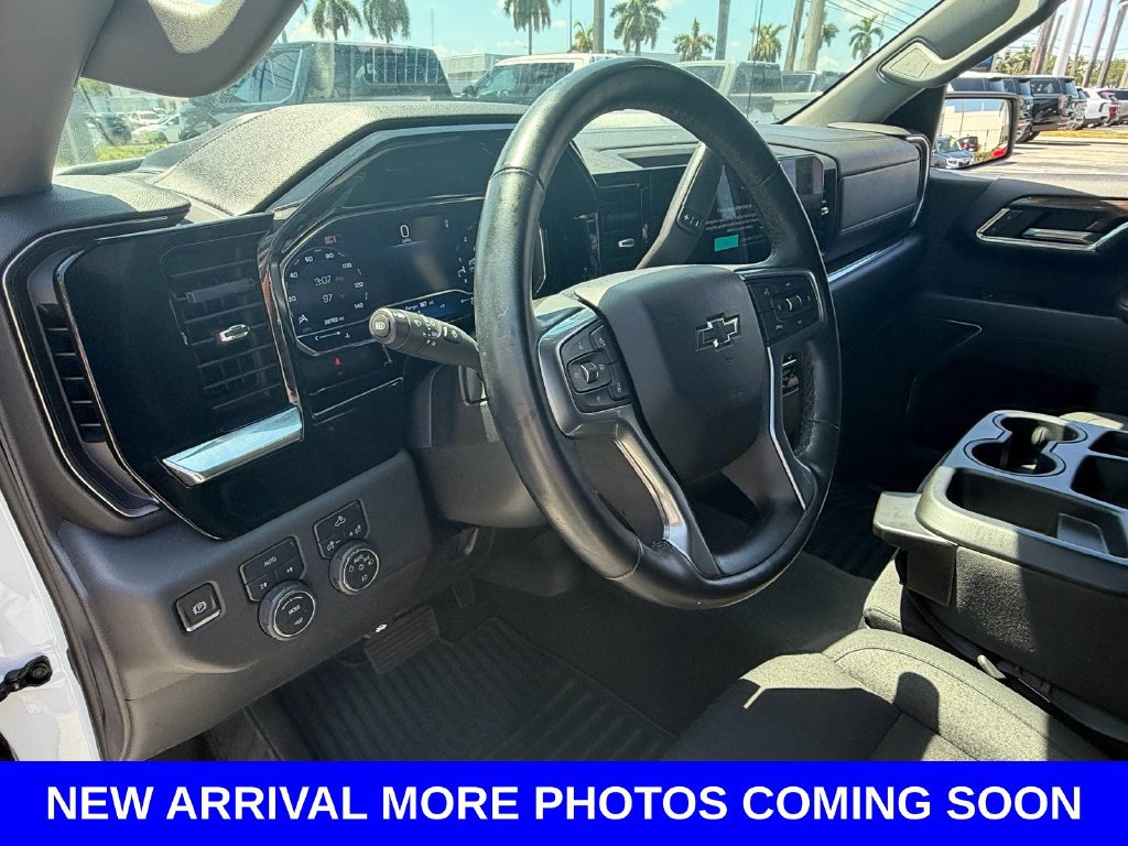 Certified 2024 Chevrolet Silverado 1500 RST AWD/4WD image 10
