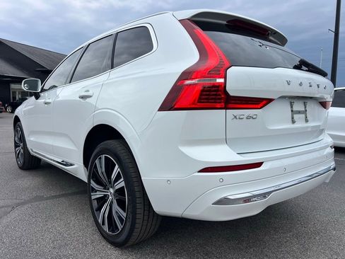 Used 2022 Volvo XC60 T8 Inscription w/ Advanced Package image 5