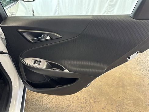 Certified 2024 Chevrolet Malibu LT image 25