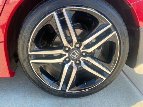 Used 2016 Honda Accord Sport image 26