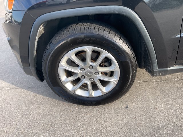 Used 2014 Jeep Grand Cherokee Laredo w/ 18" Wheel & 8.4" Radio Group AWD/4WD image 43