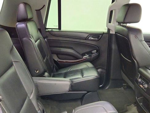 Used 2016 GMC Yukon SLT w/ Open Road Package AWD/4WD image 25