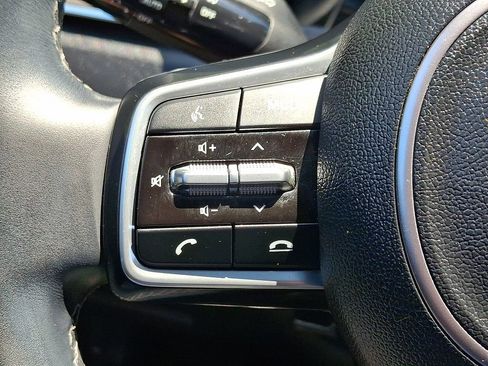 Certified 2023 Kia Sorento X-Line EX AWD/4WD image 9