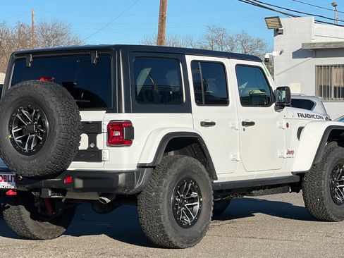New 2026 Jeep Wrangler Unlimited Rubicon image 3